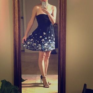 Urban Outfitter Kimchi Blue Strapless Dress